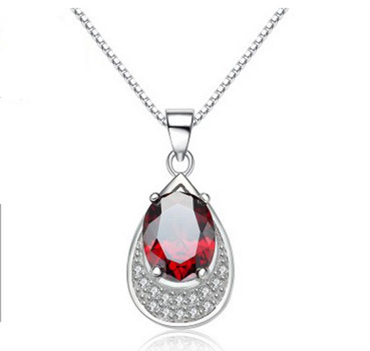 Korean Fashion Imitation Silver Zircon Pendant Necklace for Women