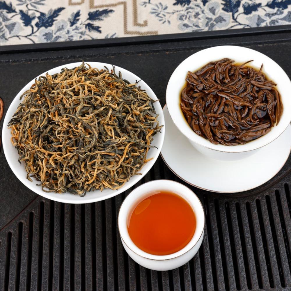 Yunnan Fengqing tea, black tea wholesale ancient tree self-sold tea, gift box gift New Year's goods big golden needle Dianhong tea