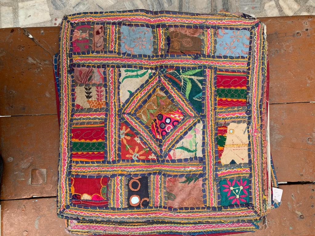 Bawełniana poszewka na poduszkę ręcznie haftowana: Dekoracyjna poduszka boho 40