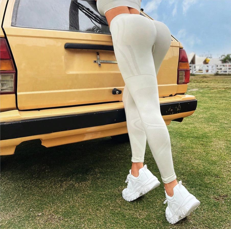 High-Waist Women's Yoga Pants: Sculpting, Quick-Dry, Moisture-Wicking, Nude Feel, Tight-Fit, Abdomen Control