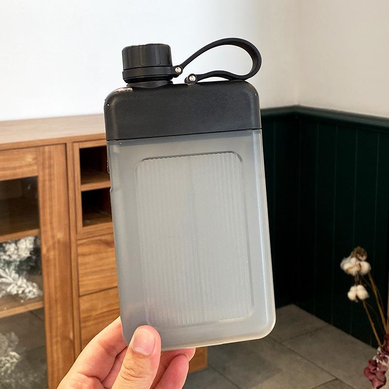 450Ml Portable Flat Water Bottle Reusable Juice Milk Tea Bottle Plastic Ultra-Shin Travel Outdoor Trip Drinking Tool
