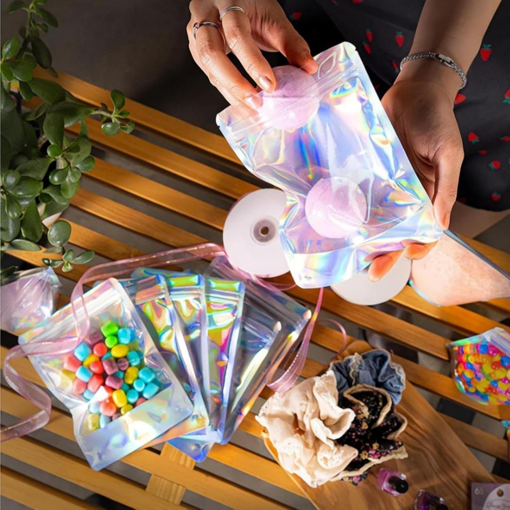 Holographic Sealed Bags 200 Resealable Pieces with Hanging Hole Storage Bags Sealed Closure Bags Candy Bags for Snacks 7.5 * 12cm