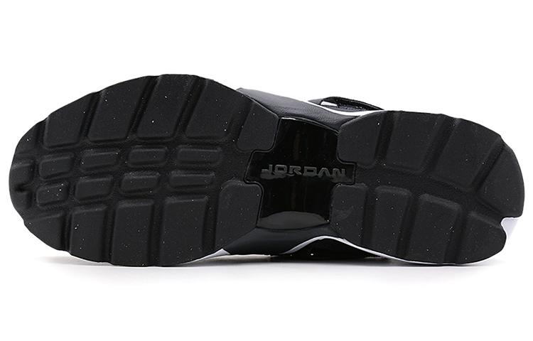 Jordan Trunner High Triple Black AA1347-003