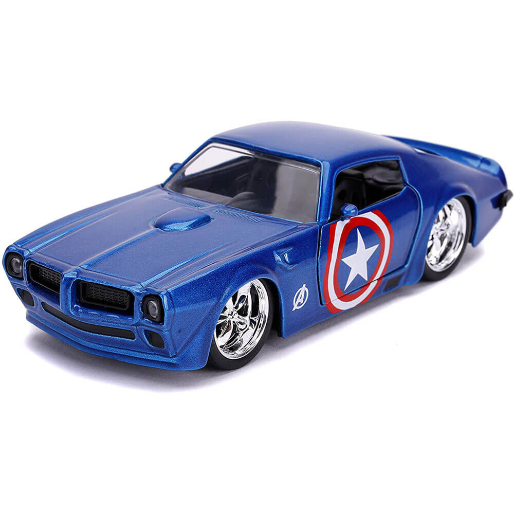 

Капитан Америка 1972 Pontiac Firedbird 1:32 Scale Hollywd Rd