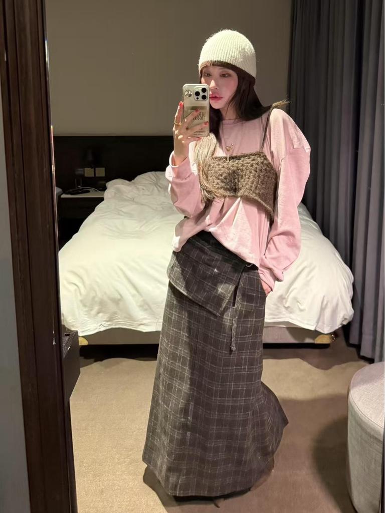 2026 Korean Style Spring T-shirt & Knit Camisole Two-Piece Women's Set