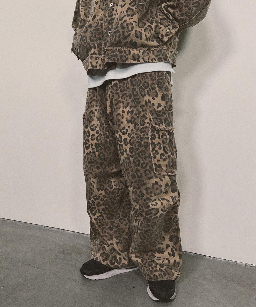 Nainneoscheu Leopard Grunge Wide Pants_Beige