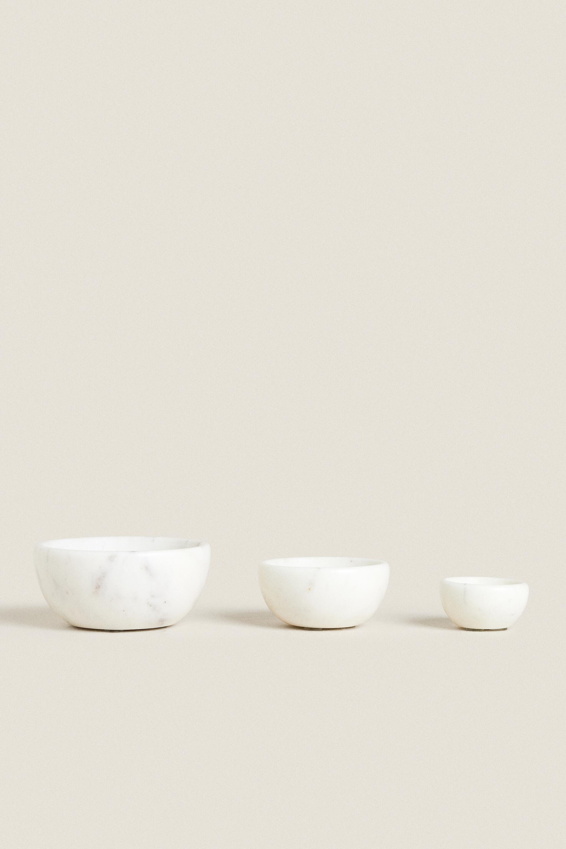 

МРАМОРНАЯ ЧАШКА ДЛЯ АПЕРИТИВА