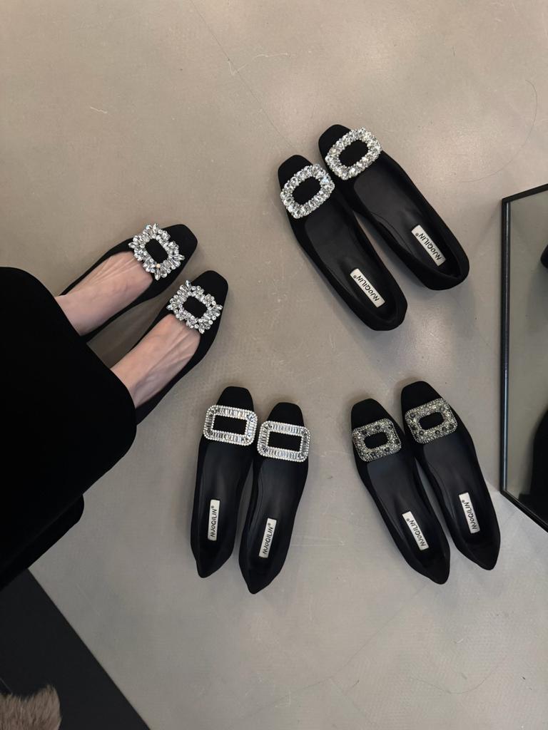 Xiaoxiangfeng Black Square Buckle Rhinestone Plush Mary Jane Shoes Winter Thick Heel Plush Commuter Shoes