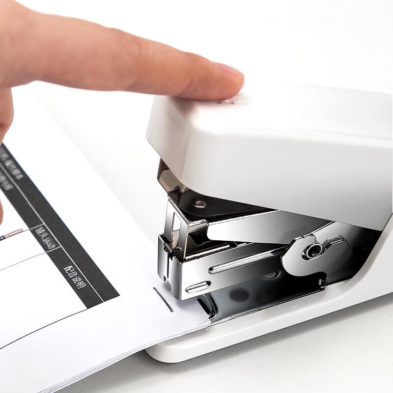 Deli 0466 Effort-Saving Stapler