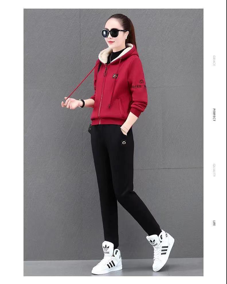 Women's Plush & Thick Fashion Suit: Loose Hooded Sweater Casual Wear Two-Piece Set for Autumn/Winter 2024