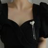 Fashion Metal Heart Tassels Chain Brooch for Women Punk Brooch Suit Jewelry Accessories Badge Best Friend Gift Brooch