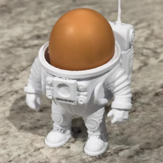 Подставка для яиц, держатель для вареных яиц, креативный 3D-дизайн в виде астронавта, компактный и легкий органайзер для вареных яиц