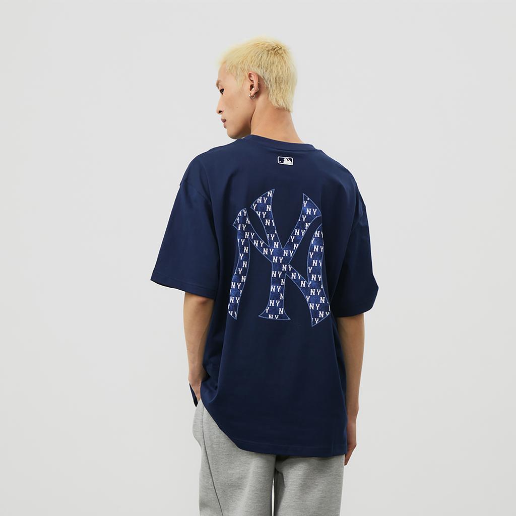 New MLB MONOGRAM Collection New York Yankees SS24 T Shirt Unisex Navy Blue 3ATSM0643-50NYS