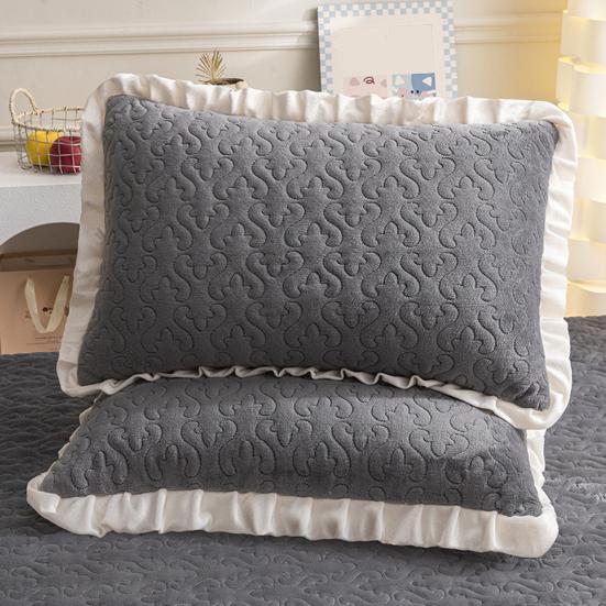 Velvet Pillowcase Autumn Winter Pillow Cover with Pleated Edge Skin-friendly Pillow