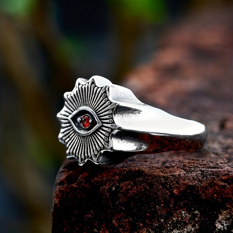 New Devil's Eye Jewelry Retro Men's Ring with Gemstones