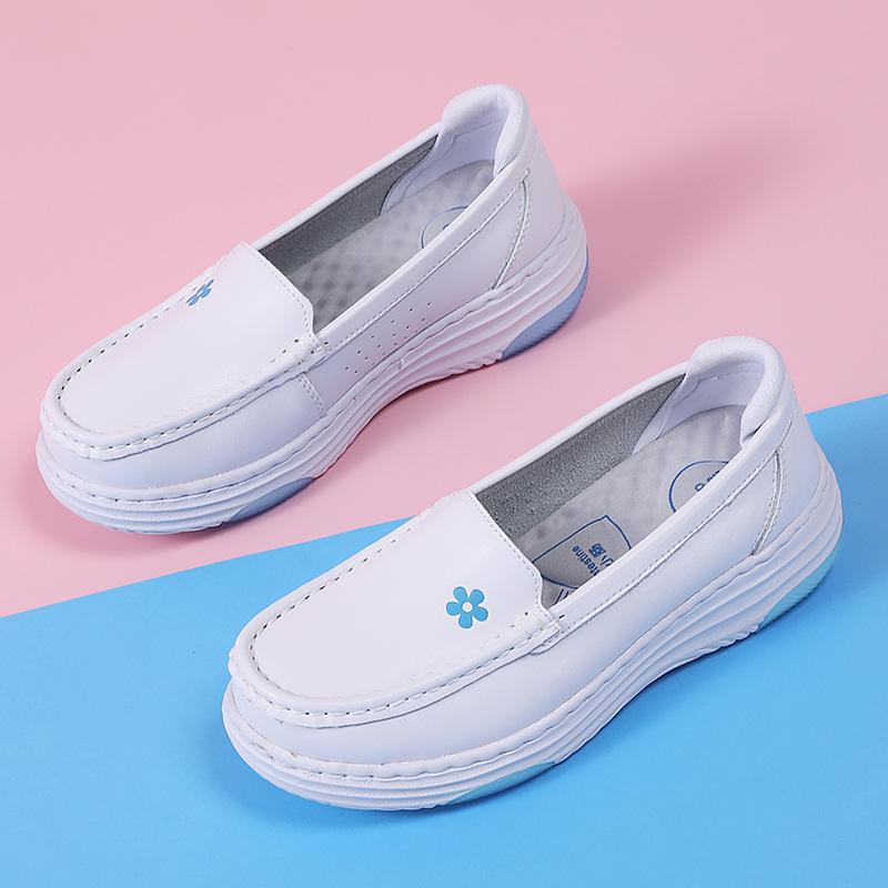 Women's Summer Breathable Non-Slip Soft Sole Nurse Shoes, Comfortable for Medical Staff & Beauty Therapists