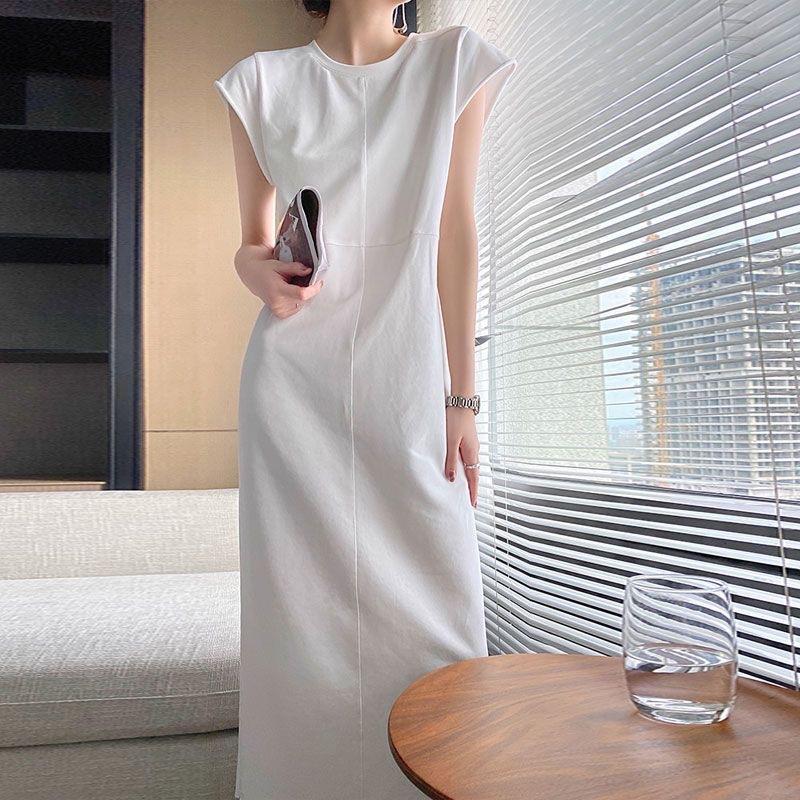 Generous, live up to expectations 2026 black and white fashionable front cross shape rear slit dress