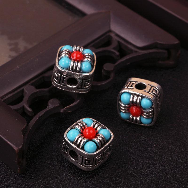 

Тибетское серебро Двухцветные разделительные бусины - Античное золото Меандр, Облако DIY Аксессуары для изготовления ювелирных изделий ручной работы. No Specification