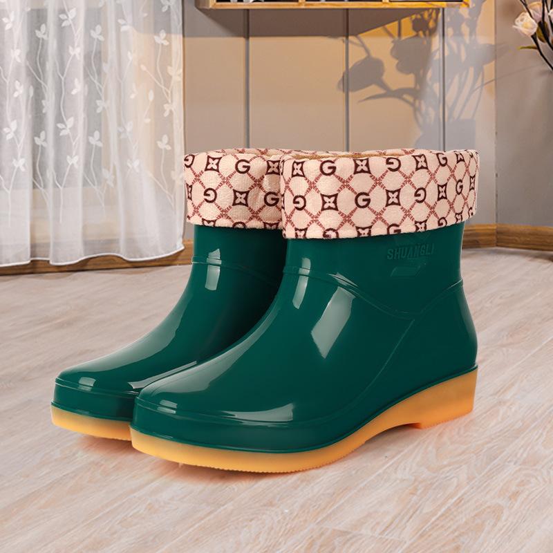 Short tube four-season women's mother waterproof and non-slip cleaning rain shoes with cotton cover to keep warm