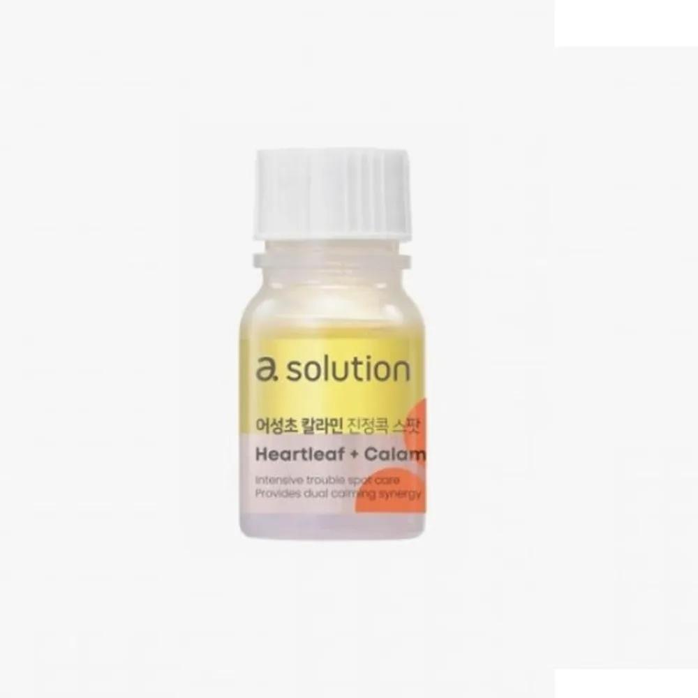 A solution Houttuynia Cordata Calamine Soothing Spot 10 Ml