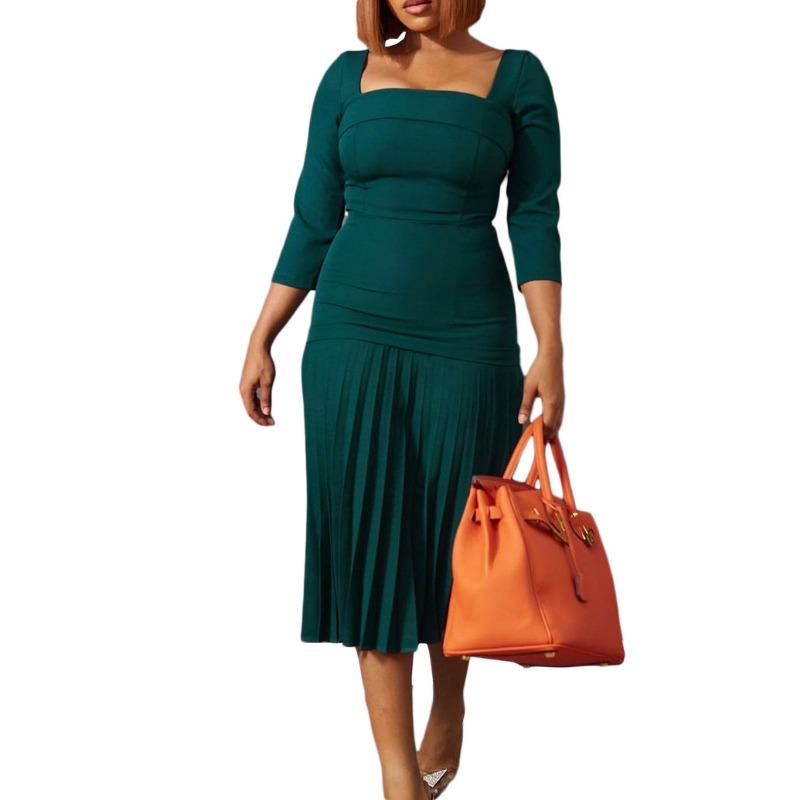 Women's new hip-wrapped pleated solid color fashionable large-size dress