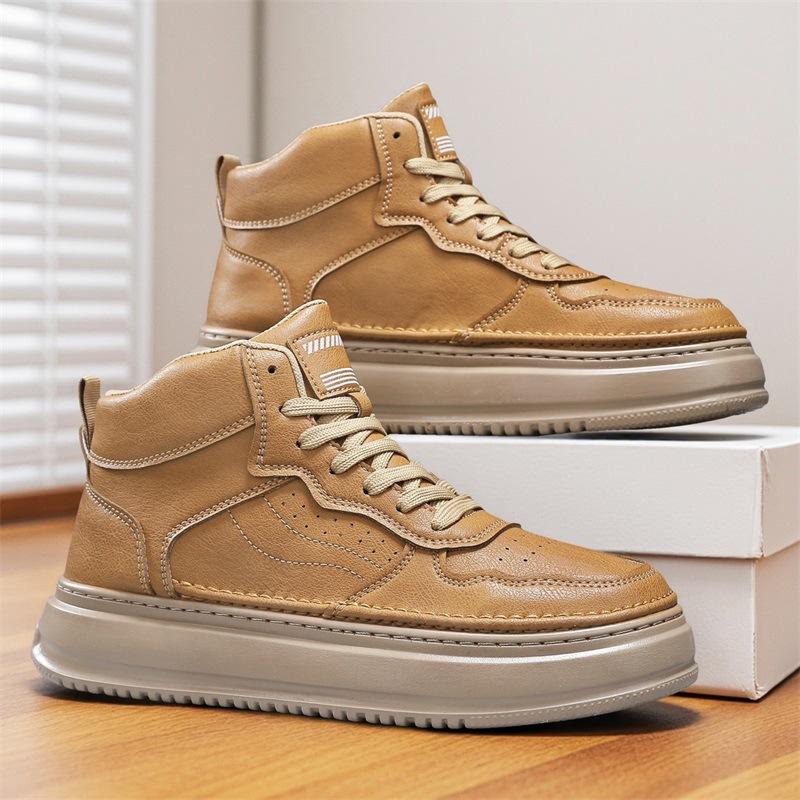Neue Designer High Top Skateboardschuhe für Herren Hochwertige Mode Lässige Leder-Sneaker Männlich Einfarbig Herbst Herren-Sneaker