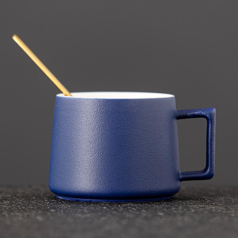 Винтажная кофейная чашка, керамическая легкая роскошь, высококлассная керамическая кружка, чашка для послеобеденного чая/завтрака, японская матовая 300