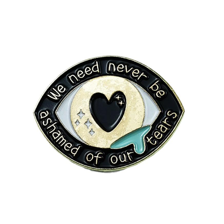 Heart Eyes Retro English Letter Metal Brooch - Fashion Accessories for Clothing and Bags