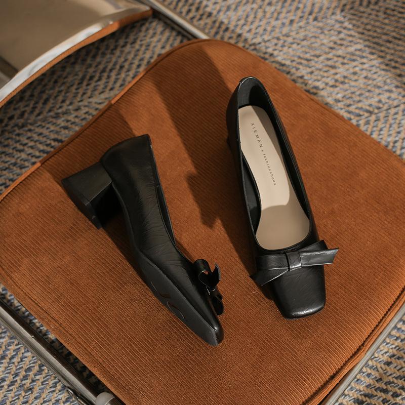 

Темпераментный толстый каблук квадратный носок универсальный не устают ноги новая женская одинарная обувь бант модный легкий вырез одинарная обувь 40