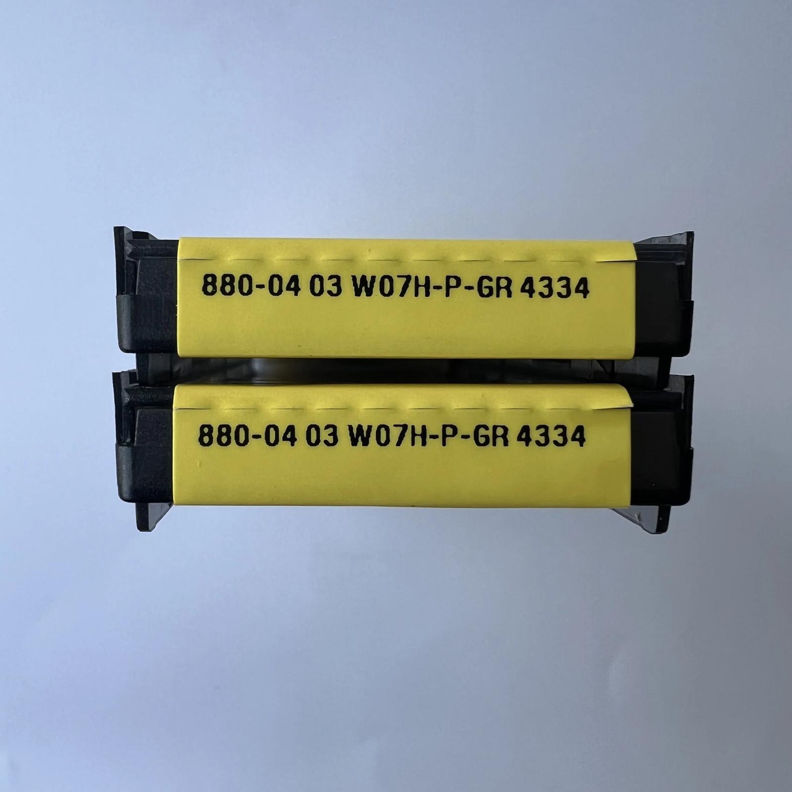 

SANDVIK / 880-0403W07H-P-GR 4334 / Industrial indexable Carbide Inserts 10 Pcs