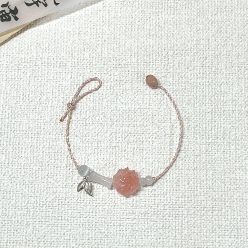 

Нормкор ~ Маленький браслет-кисточка «Лотос-бабочка» 2024 Самый продаваемый нишевый дизайн Ремешок для ношения Новинка Браслет интернет-знаменитости 6701