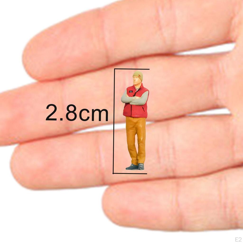 1/64 Men Model Resin Painted Figure Tiny People for Fairy Gardens DIY Scene School Project