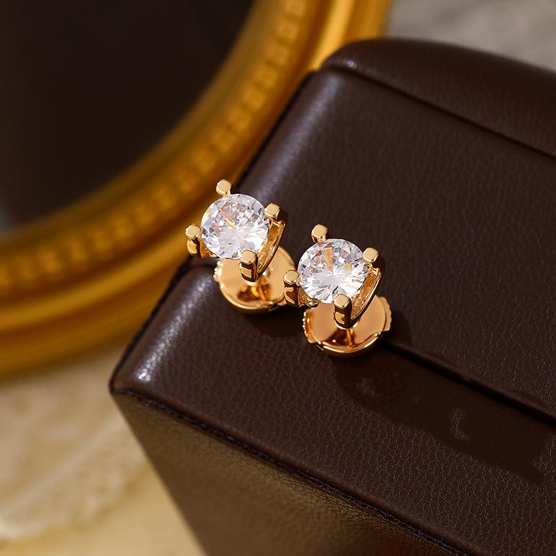 Copper-Plated Gold Zirconia Stud Earrings - Elegant, High-End Design for Women (Qi Zhi Nu)