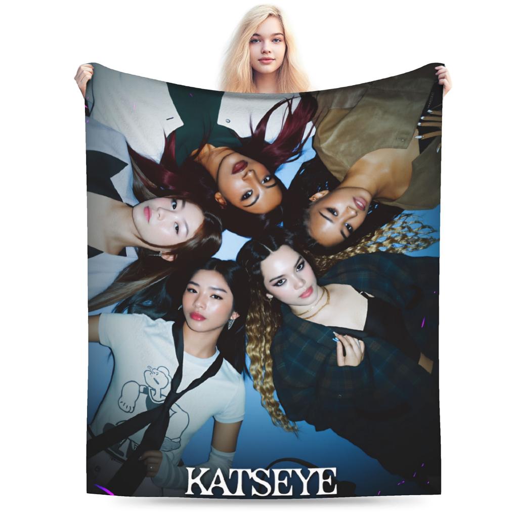 Katseye Kpop hudba Super měkká deka Studentská plyšová přehozová deka Vtipná na pohovku křeslo Flanelové přehozy Potah na pohovku postel