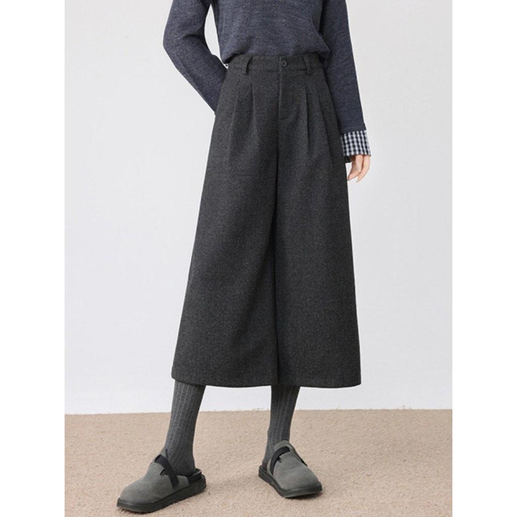 Women's Plus Size Dark Grey Wool-Blend Straight Leg Cropped Pants - Loose, Casual, Petite, Thickened for Spring & Autumn