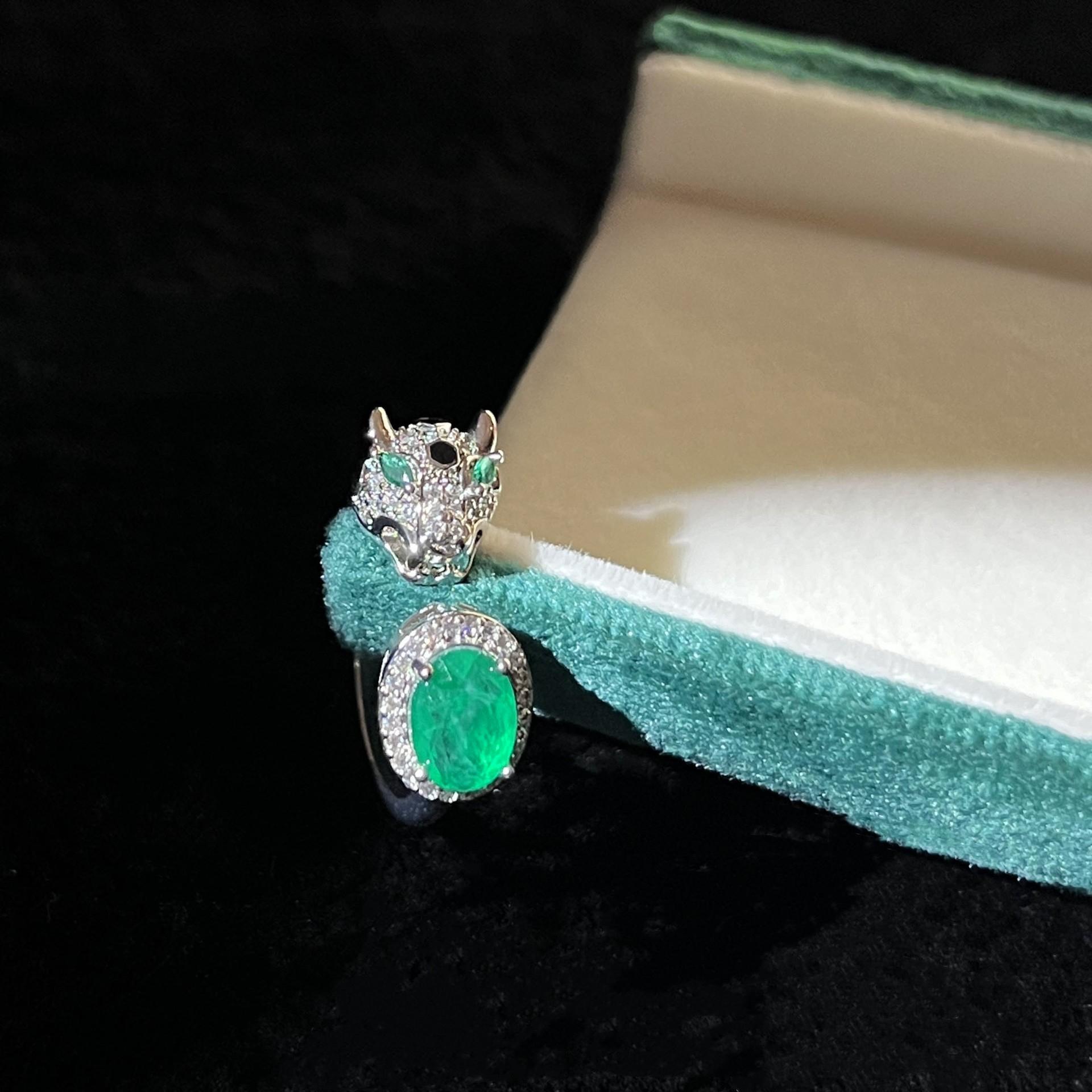 

Изумруд с хлопковой кисточкой, ожерелье, леопардовый комплект серег, винтажные длинные серьги-гвоздики, серьги с открытым кольцом в виде гепарда, женские