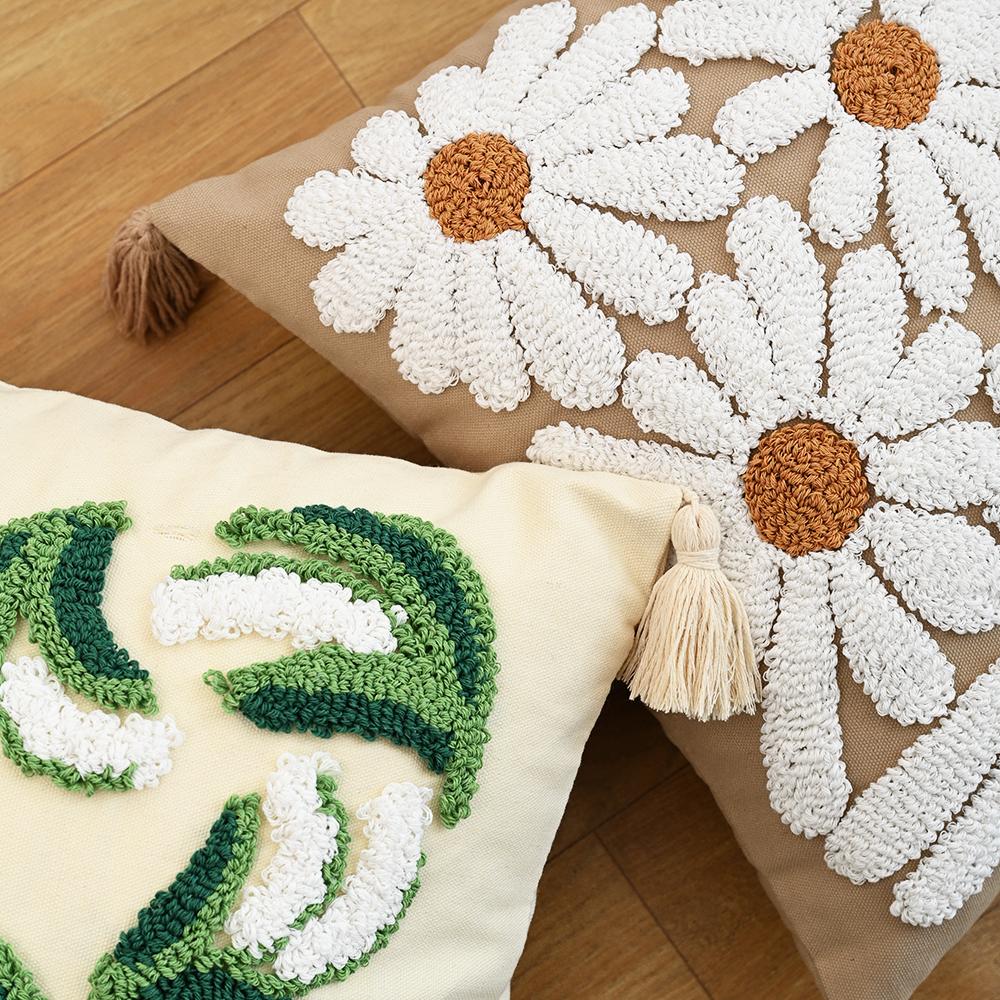 BUYNOW Velvet Floral Embroidered Pillowcase Rustic Vintage American Cushion Cover Home Bedroom Saddle Decor cojines para sala