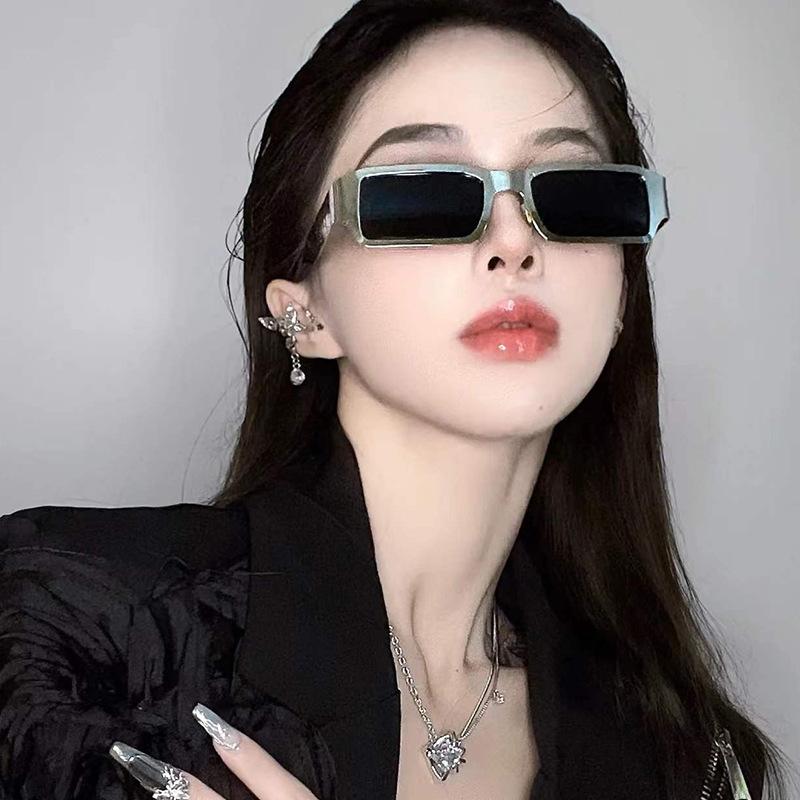 New Fashion Vintage Sunglasses Women Men Brand Designer Retro Rectangle Sun Glasses Female Male Popular Punk Square Eyewear