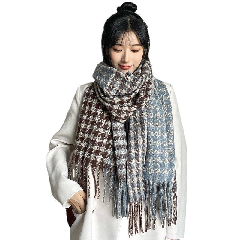 Customized new Qiandongge ins color matching scarf women's autumn and winter Korean version versatile student fringed shawl thick scarf