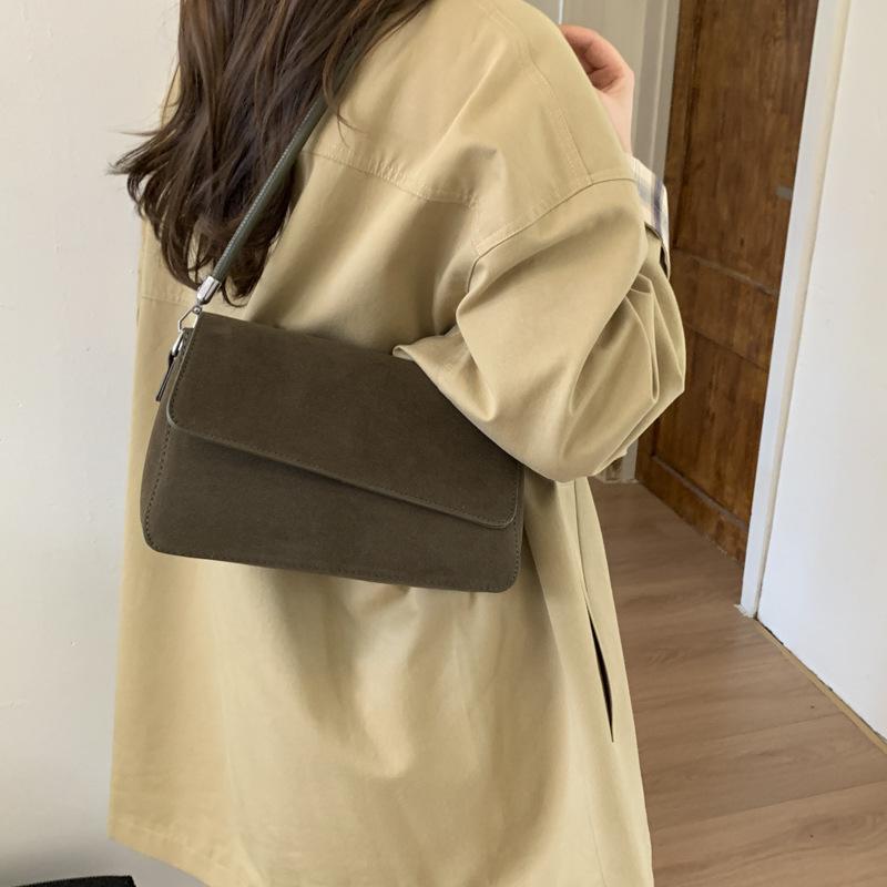 Suede bag women's large capacity 2025 new autumn and winter versatile messenger bag single shoulder underarm commuter small square bag