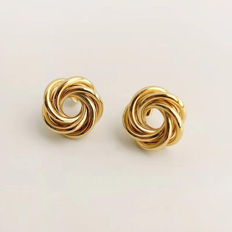 Gold-Tone Geometric Twist Earrings: Fashionable and Versatile Multi-Layer Braided Earrings for Women.