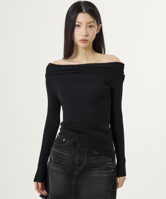 UNKNOWN PLANET Off-Shoulder Knit Top Black