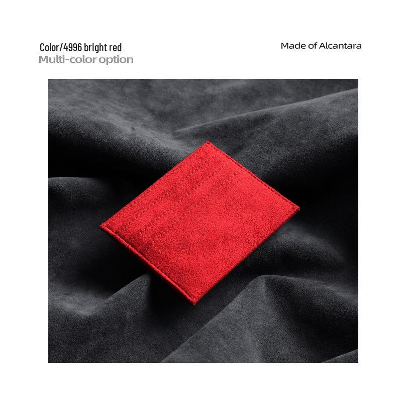 

Универсальный двухсторонний держатель для нескольких карт и водительского удостоверения из алькантары и замши