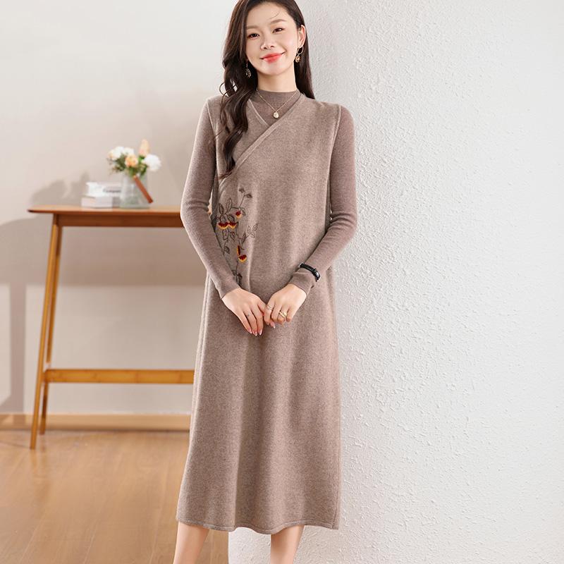 Dámské kašmírové šaty Qinghe kašmír 30% kašmír 70% vlna podzimní a zimní kašmírová sukně měkká a teplá