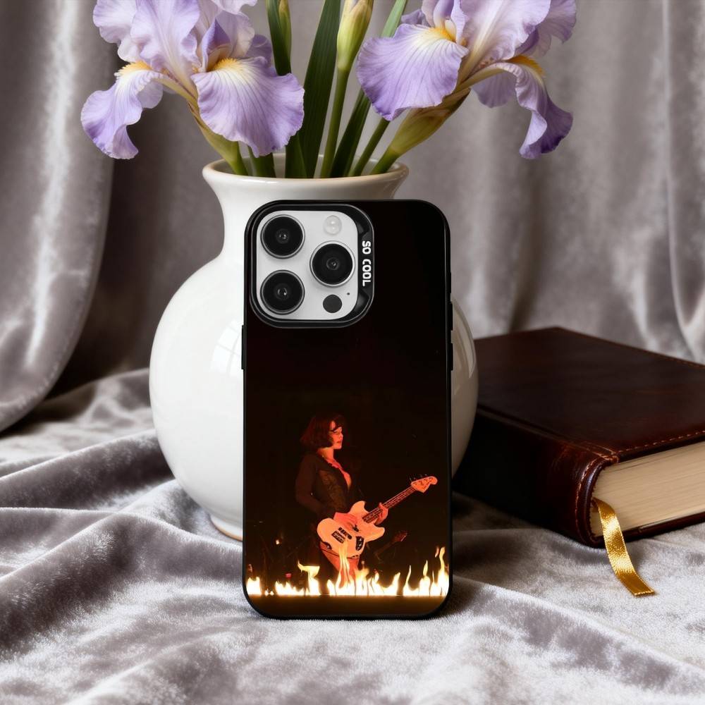 H-Halsey-Y Wallpaper 4K Phone Case For iPhone17,16,15,14,13,12,11 Plus,Pro Max Black Candy silver phone case