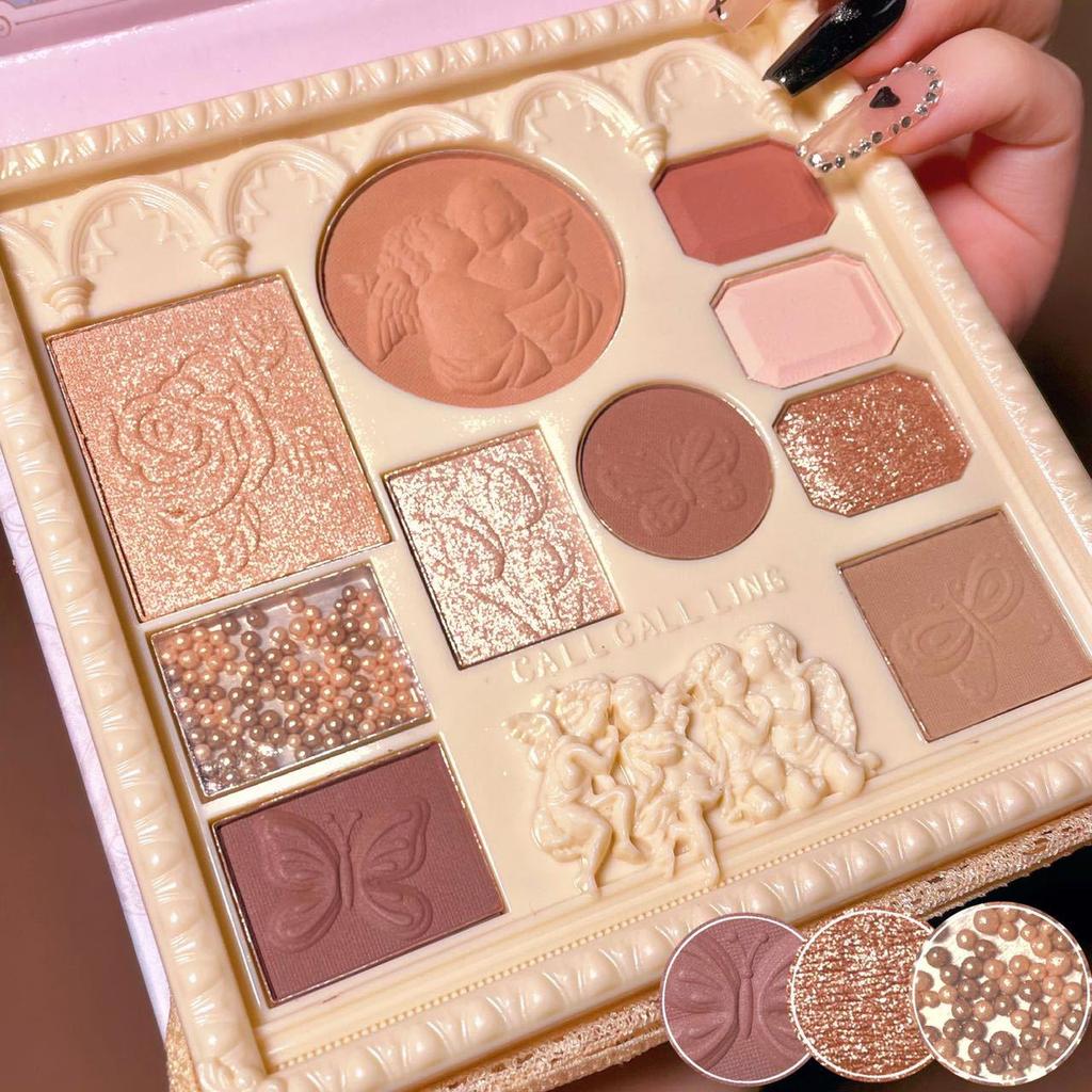 Palette Viso All-in-One con Angeli in Rilievo: Ombretto, Blush e Illuminante