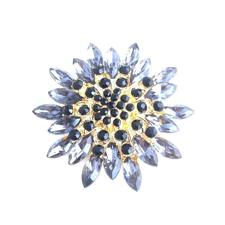 Big Daisy Flower Brooches Easy To Use Eye Catching Design
