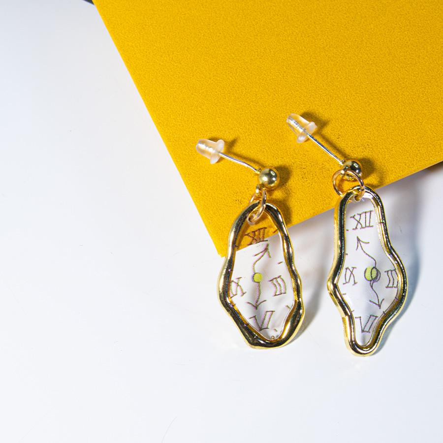 Необычные стеклянные серьги-гвоздики в форме часов, позолоченные серьги с серебряным покрытием для женщин жёлтый