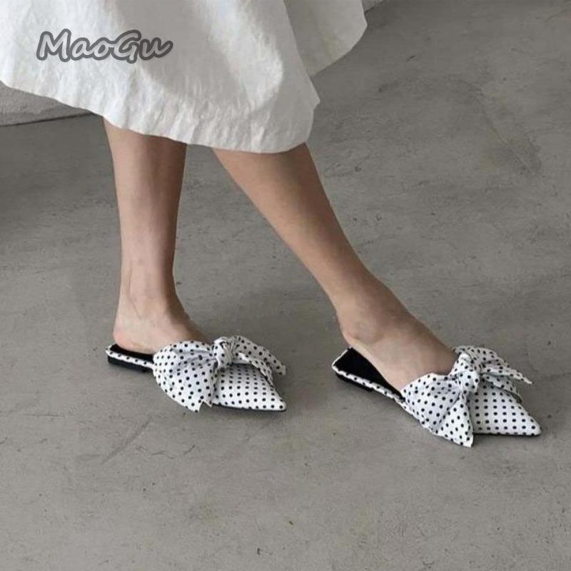 Fashion Oversize Bowtie Mule Shoes Women Fashion Pointed Toe Stripe Wave Slip-on Sandals Ladies Luxury Satin Silk Outdoor Flat Slippers