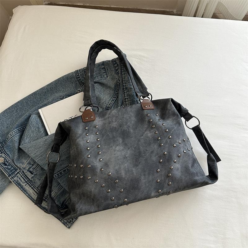 Women Fashion Rivet Large Capacity Shoulder Tote Bag Casual Daily Commute Underarm Bag